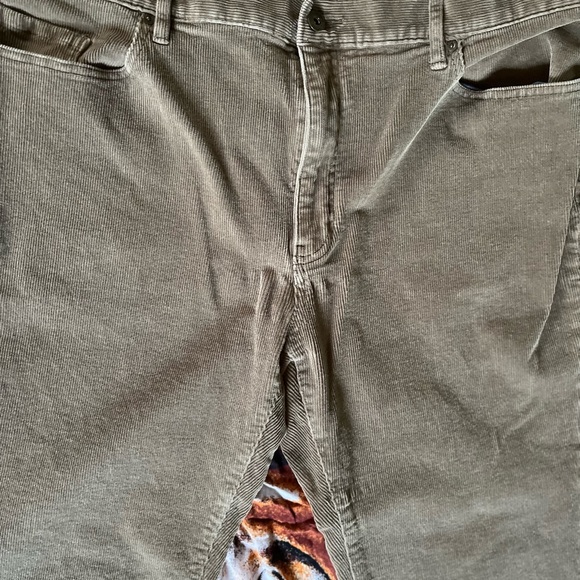 Jos. A. Bank Corduroys Tan Beige pants 👖 - Picture 3 of 10